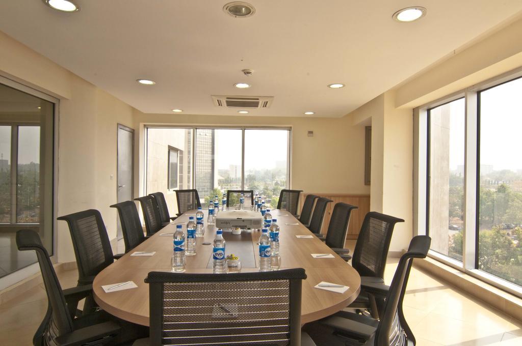 L'Eola Suites Abuja Kültér fotó