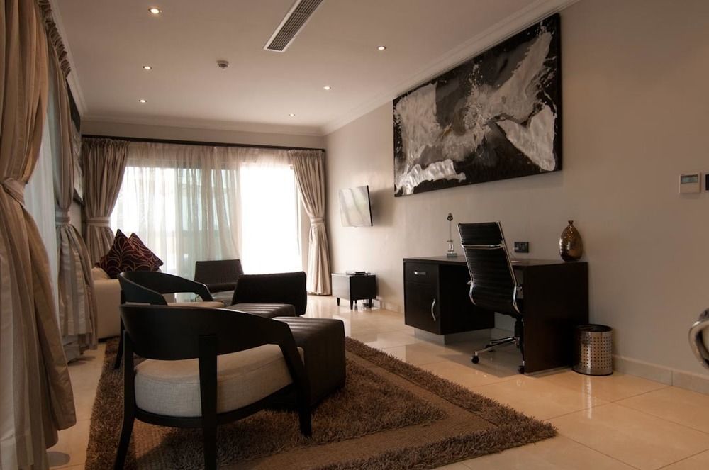 L'Eola Suites Abuja Kültér fotó